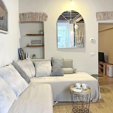 Suite 9, Parma Centro Exteriör bild