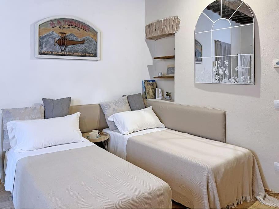 Suite 9, Parma Centro Exteriör bild